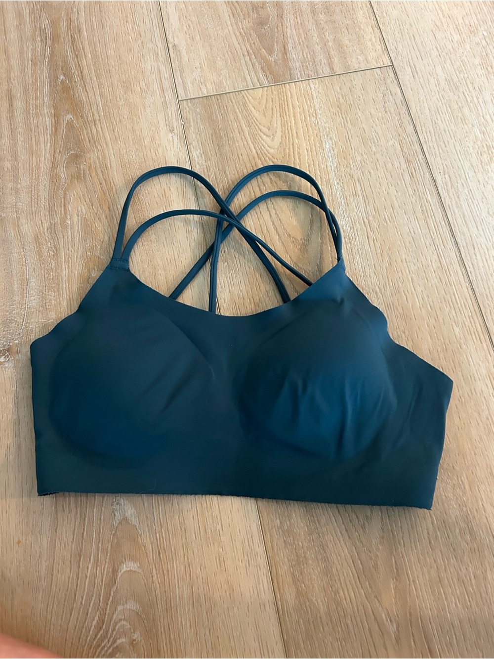 aerie Strappy Cross-Back Seamless Sports Bra - Black